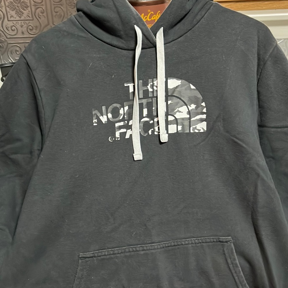NorthFace hoodie